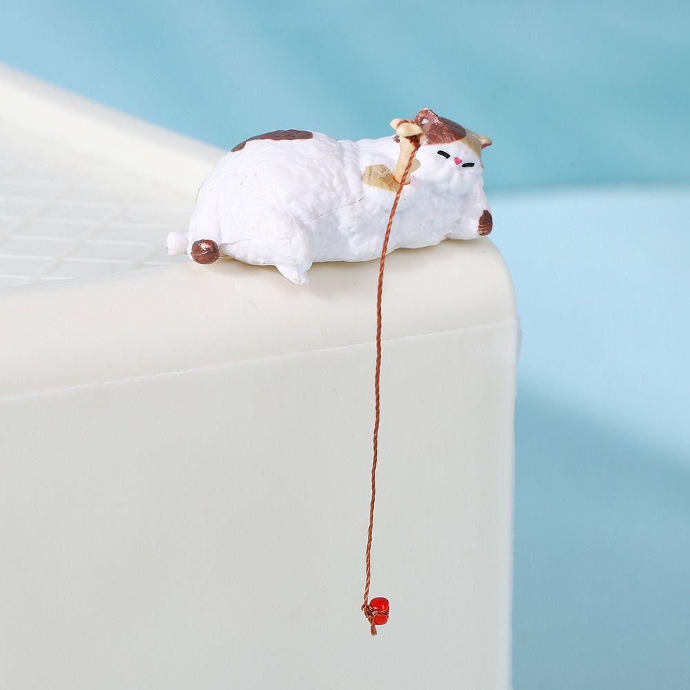 Miniature Fishing Cat Ornament - Aquarium Fish Cartoon review and price